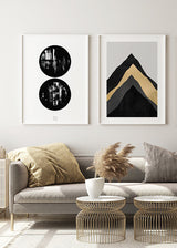 poster, grafisk Illustration, fyra berg i svart och guld, grå bakgrund, vit ram, Elisabeth Fredriksson